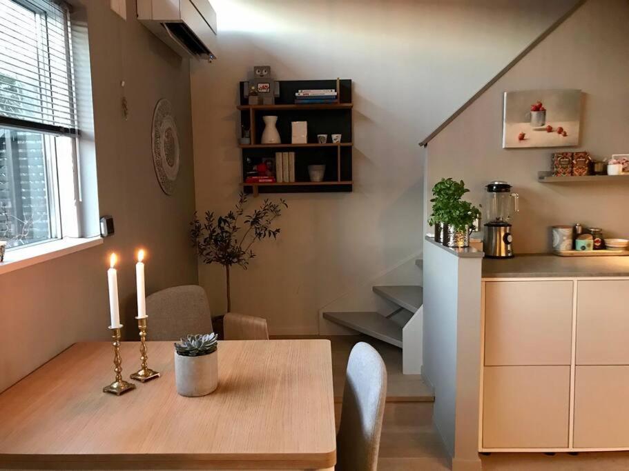 Lys Leilighet Med Fine Uteplasser Fredrikstad Luaran gambar